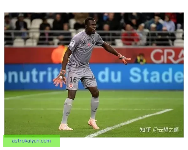 门迪一对一防守表现稳健，继续展现出顶级门将的竞争力